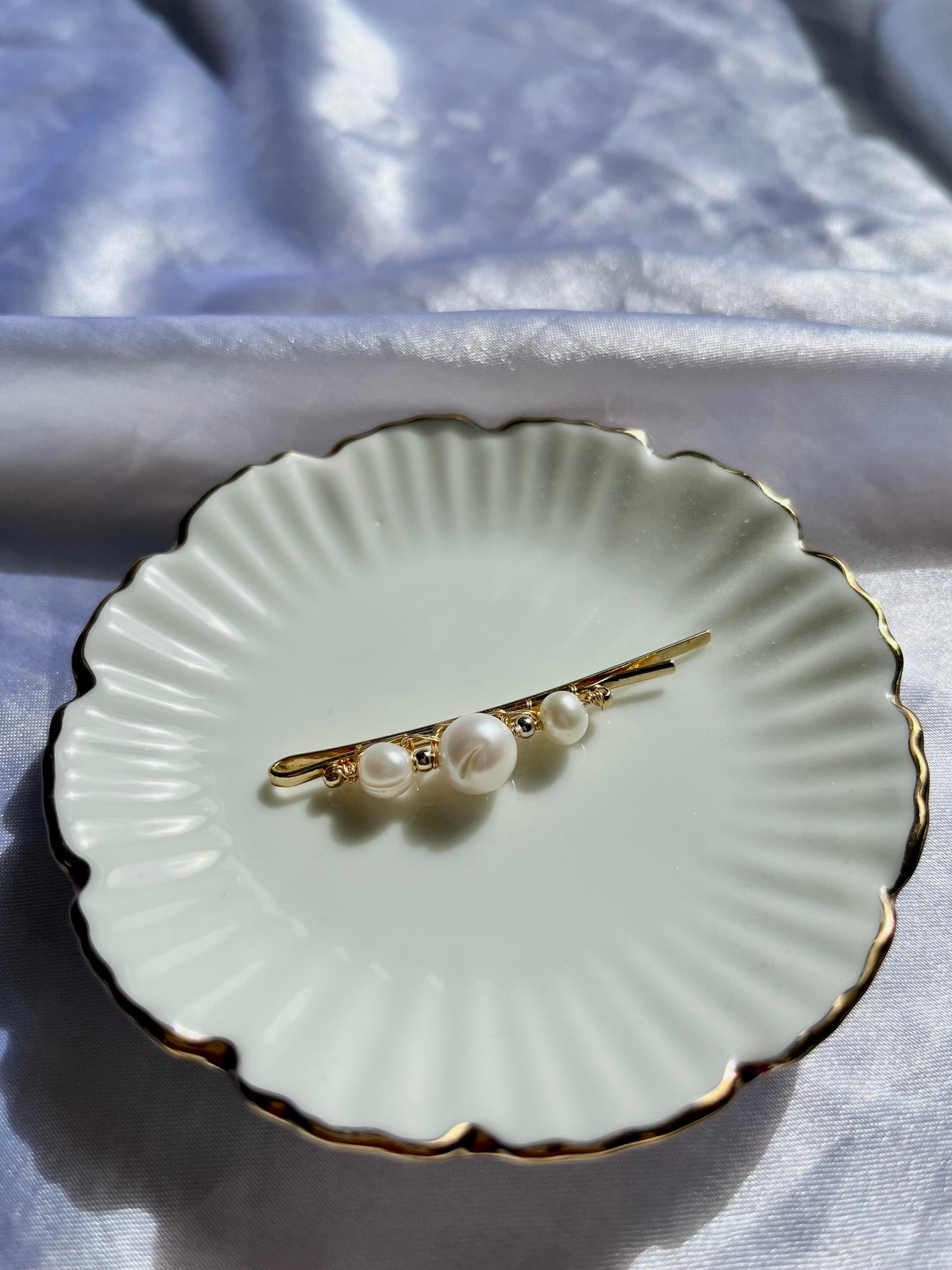 Freshwater pearl bobby pin, pearl hair pins, baroque pearl minimalist bridal hair pin, pearl hair clip, genuine pearl accessories gift