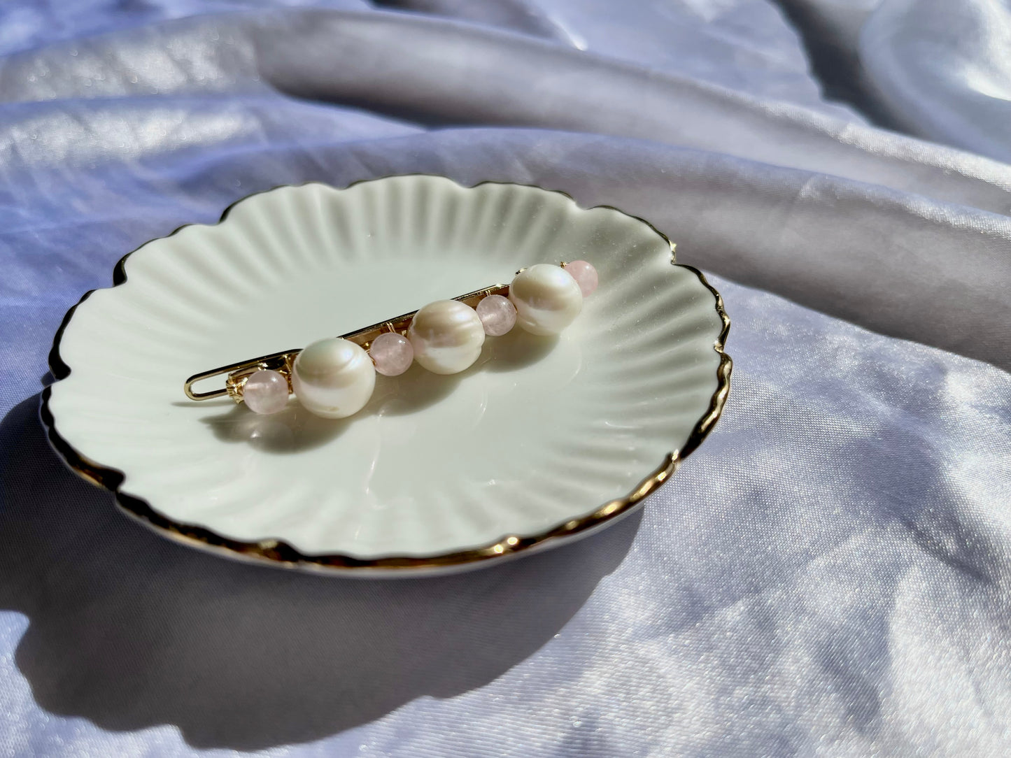 Freshwater baroque pearl and rose quartz barrette, freshwater pearl hair pin, baroque pearl and crystal minimalist hair pin, pearl hair clip