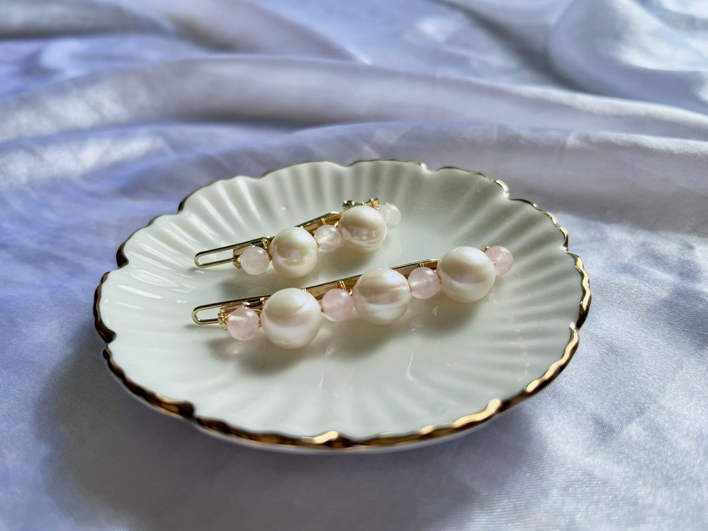 Freshwater baroque pearl and rose quartz barrette, freshwater pearl hair pin, baroque pearl and crystal minimalist hair pin, pearl hair clip
