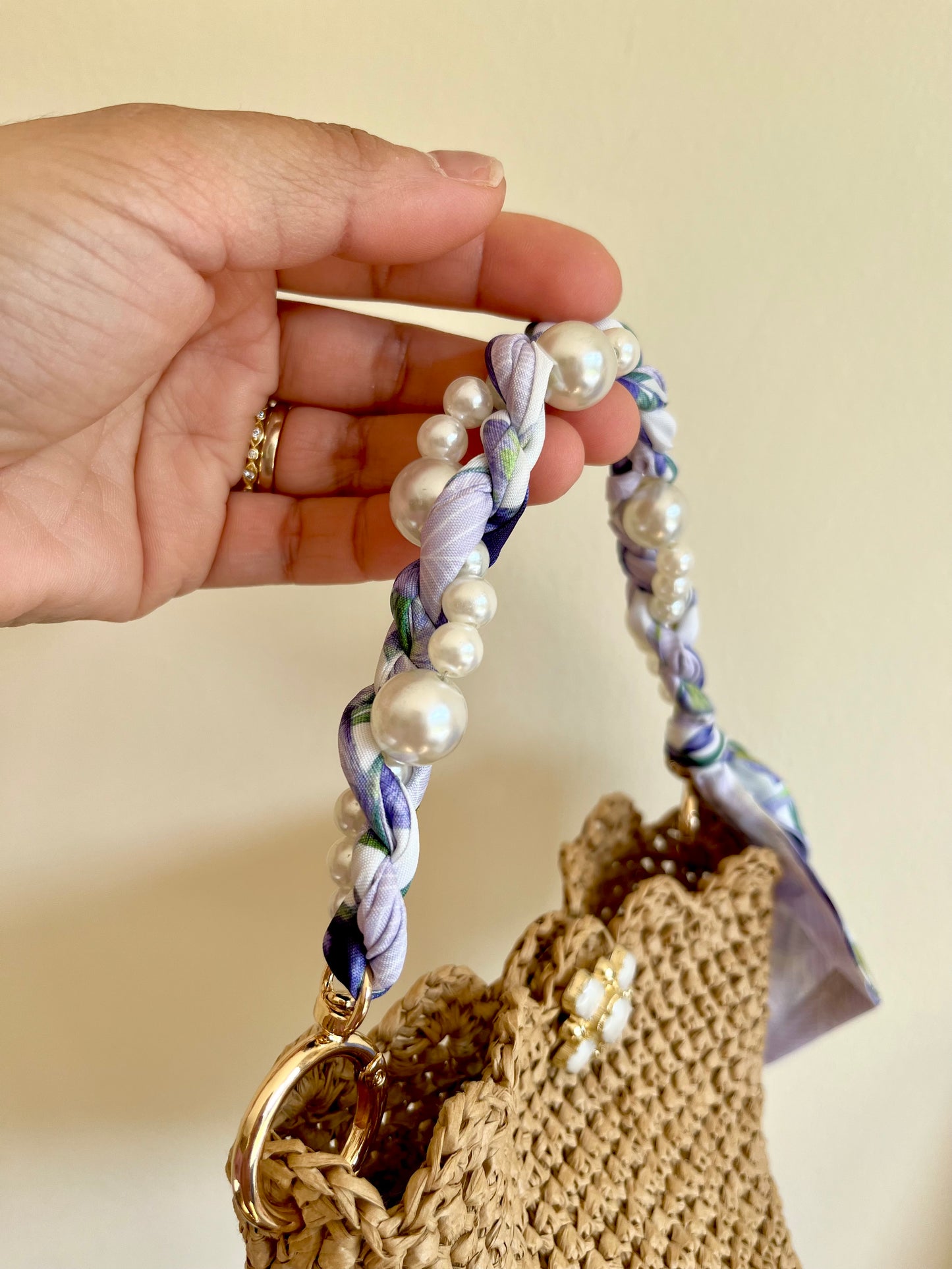 Chic and Elegant mini raffia handbag with lilac satin and pearl handle