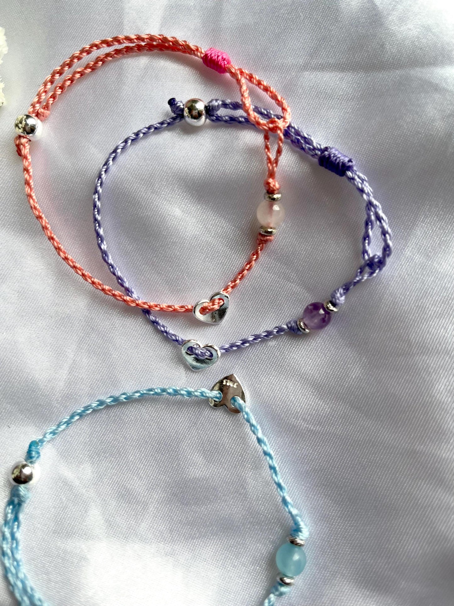 Dainty silver heart natural crytal beaded bracelets. Aquamarine, rose quartz, amethyst bead bracelets, sterling silver heart charm bracelets