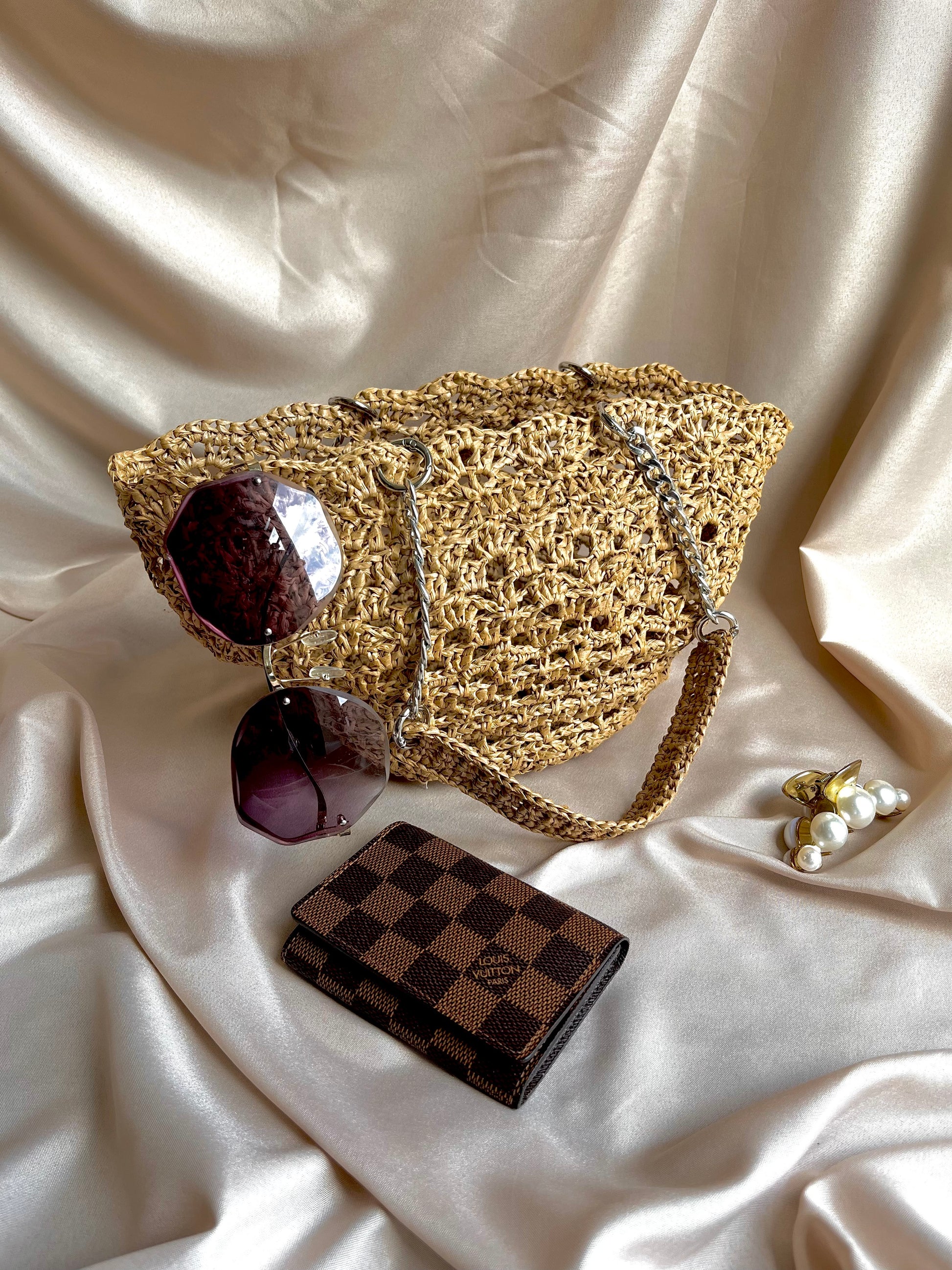 Crochet raffia lace pattern basket bag