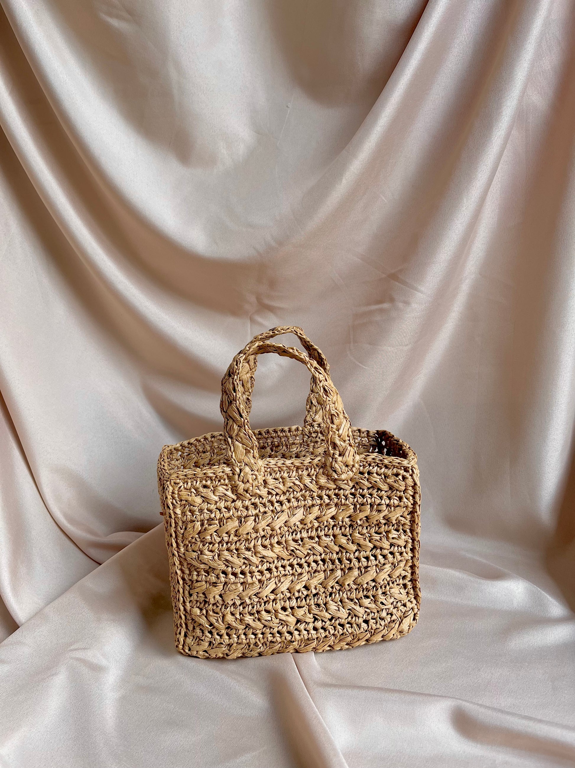 Mini summer raffia tote bag