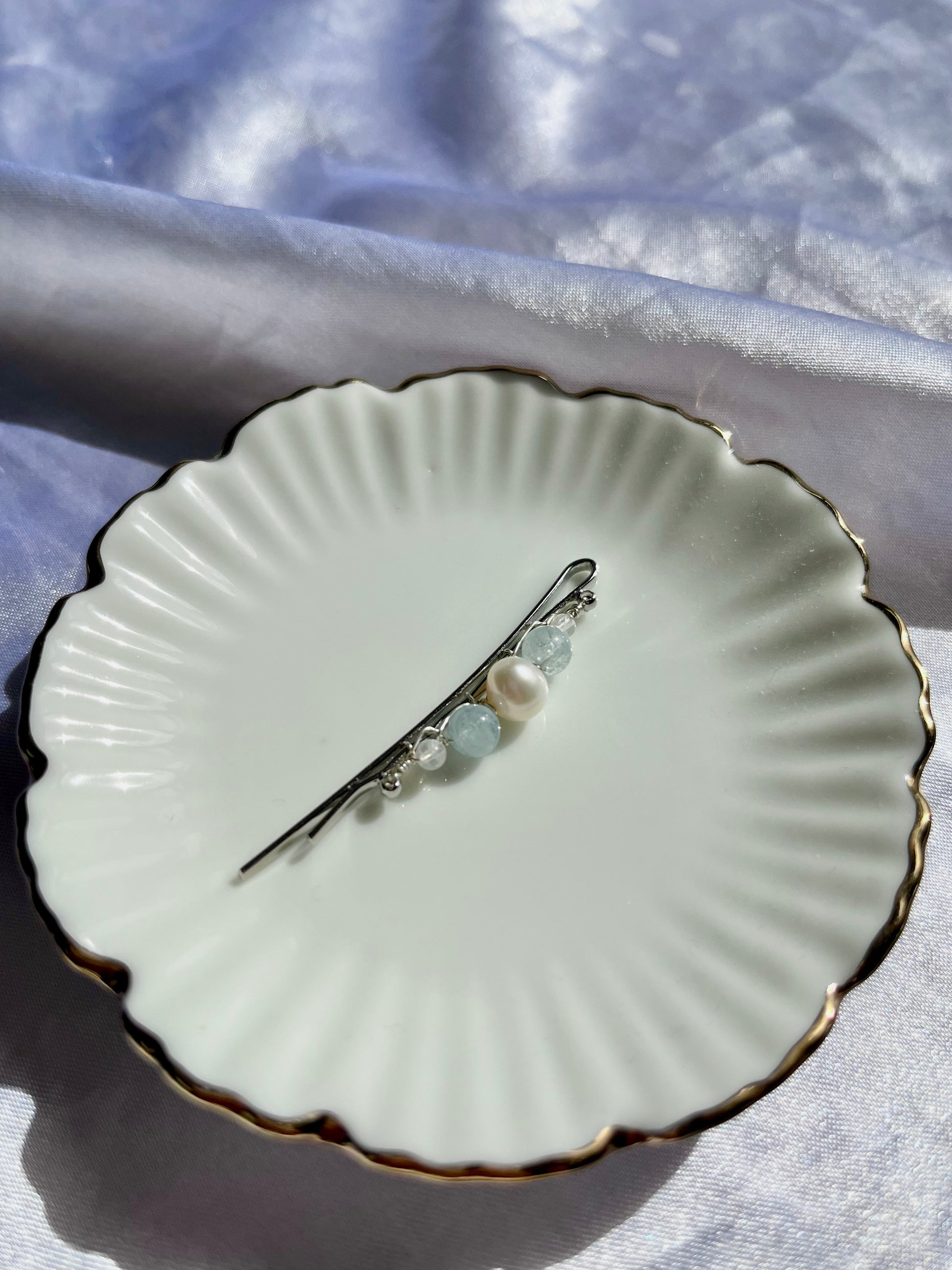 Genuine freshwater pearl aquamarine amethyst bobby pin, freshwater pearl hair pin, freshwater baroque pearl and crystal hair accessories