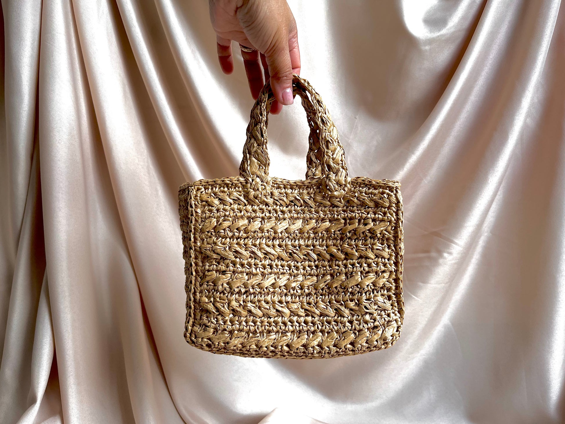 Mini summer raffia tote bag