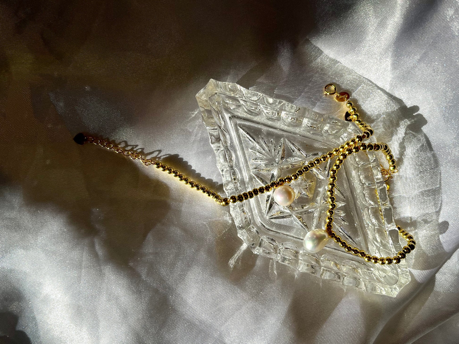 Gold plated silver beaded freshwater pearl bracelet