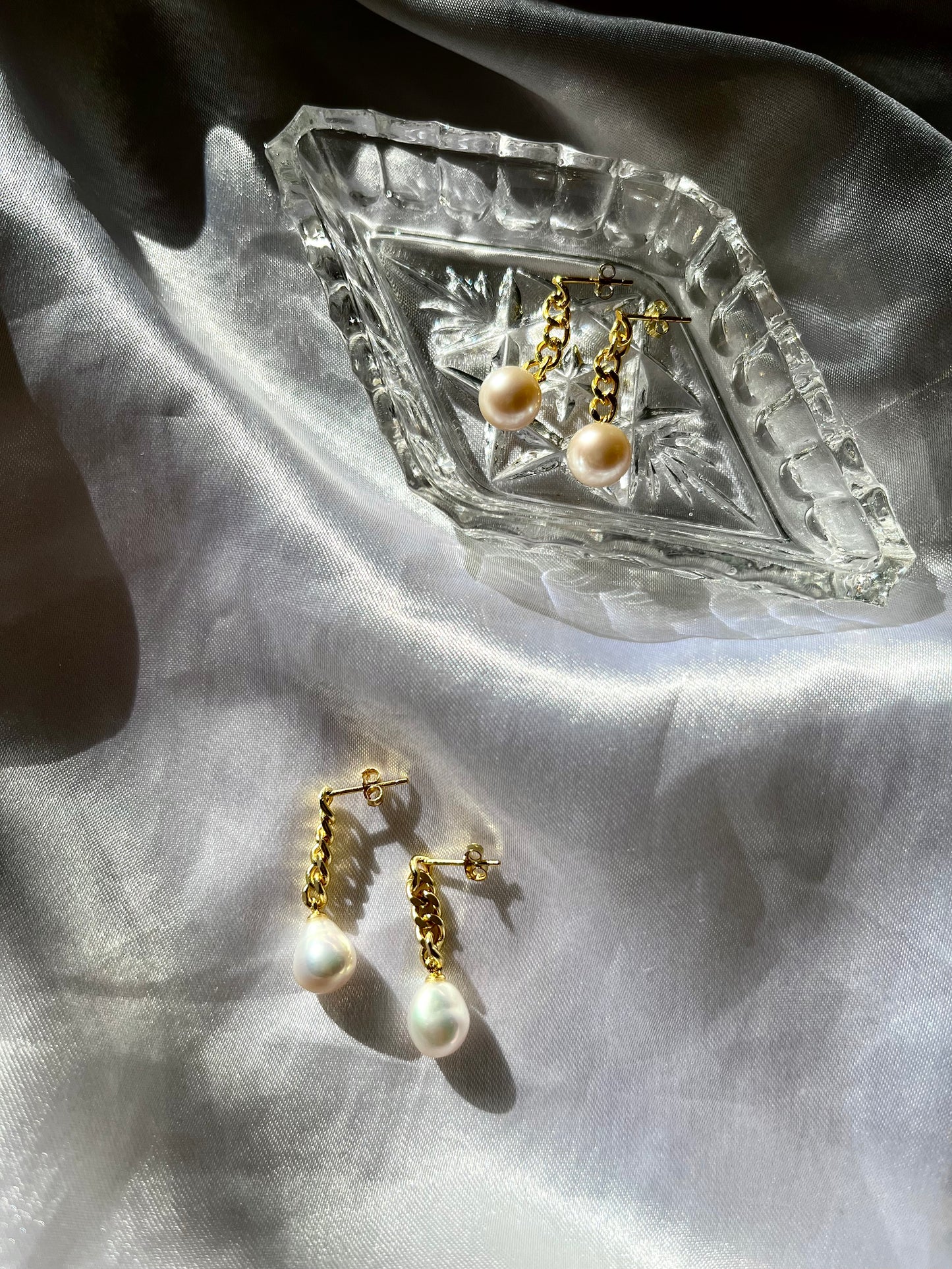 Freshwater pearl chunky gold plated silver cuba chain dangle earrings 
