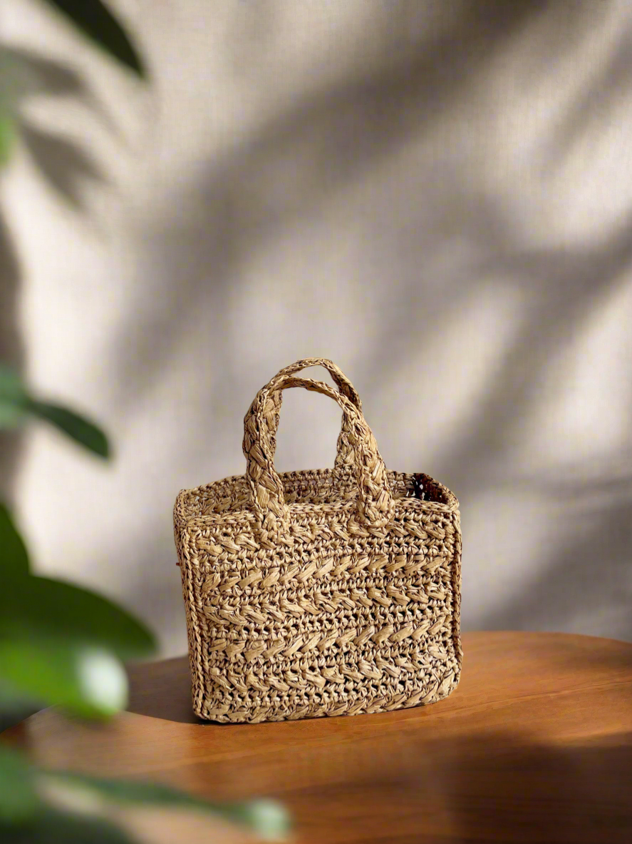 Mini summer holiday straw bag, Raffia tote, summer crochet raffia bag, nano bag in raffia for summer ootd, raffia beach bag, natural raffia